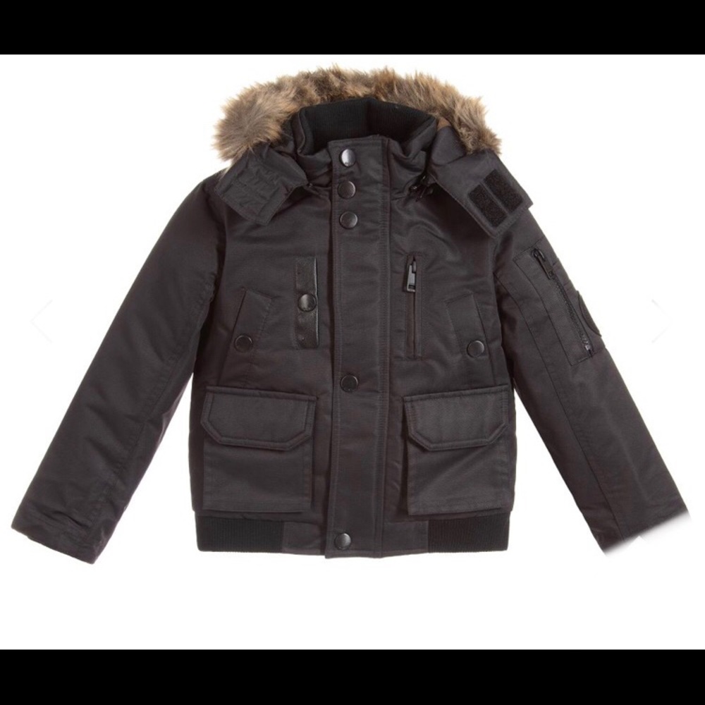 Black padded jacket for boys